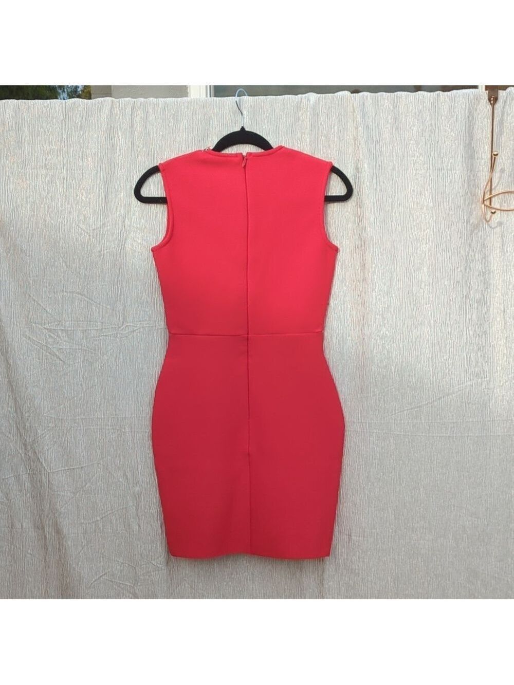 New Beautiful Bella Barnett Dress, red color, size Large, bodycon. - Picture 10 of 14